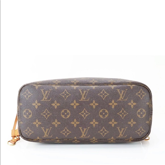Louis Vuitton Neverfull Pm NO LOW BALL OFFERS ACCEPTED. - Picture 5 of 8
